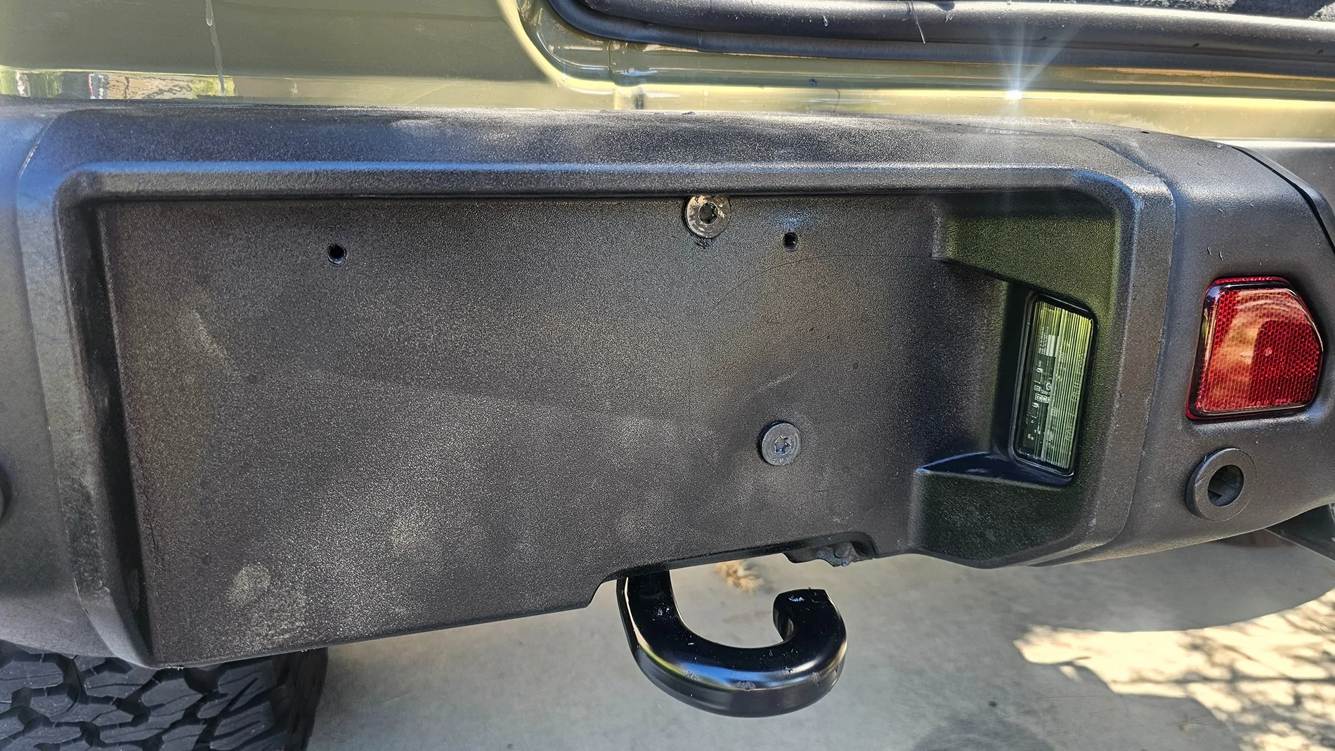 Jeep Wrangler JL Solving issues with the mopar rear metal bumper 20250908_101435