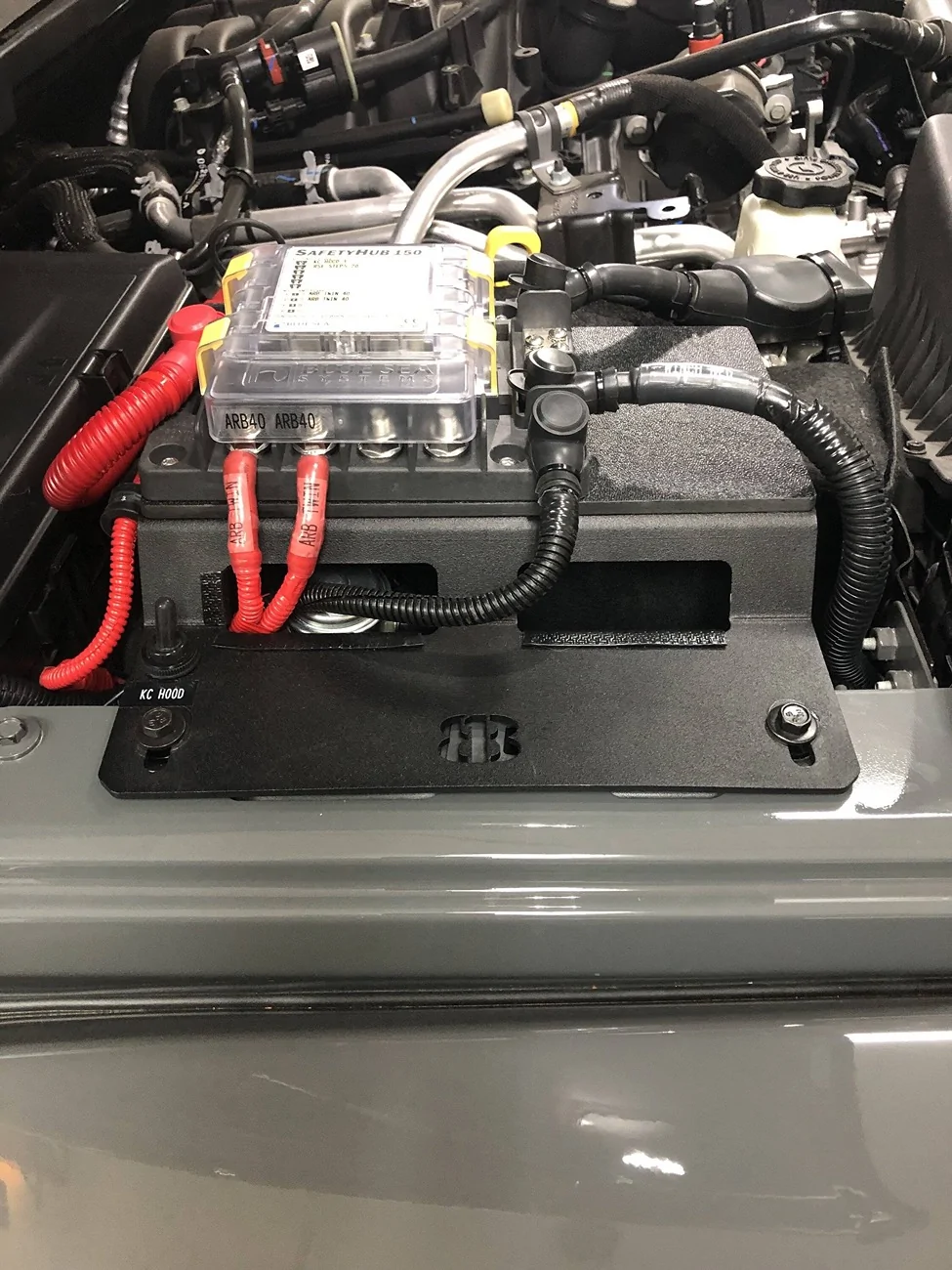 Jeep Wrangler JL Engine bay mount for Warn Evo 12 control box IMG_4022