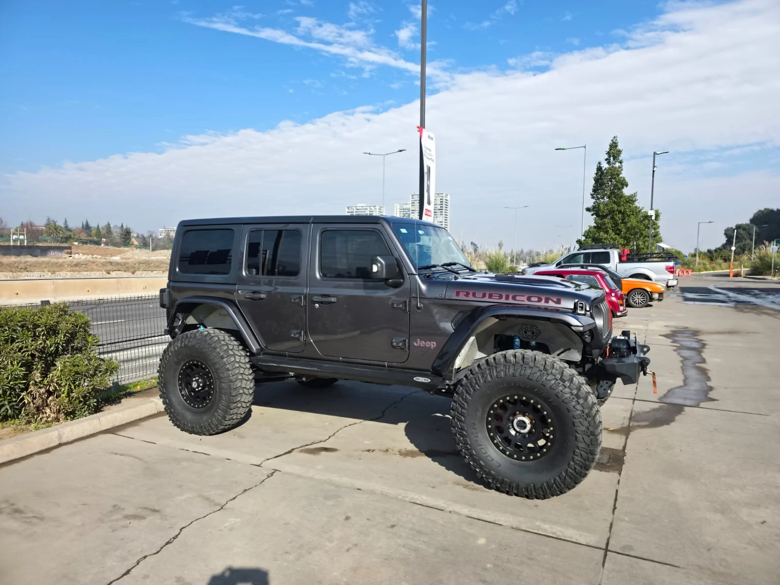 Jeep Wrangler JL Lets talk JL on 42s WhatsApp Image 2025-09-02 at 17.36.11 (2)