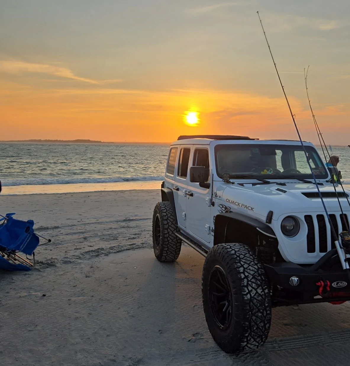 Jeep Wrangler JL Jeeps on the Beach... Post Em Up! Snapchat-505614026