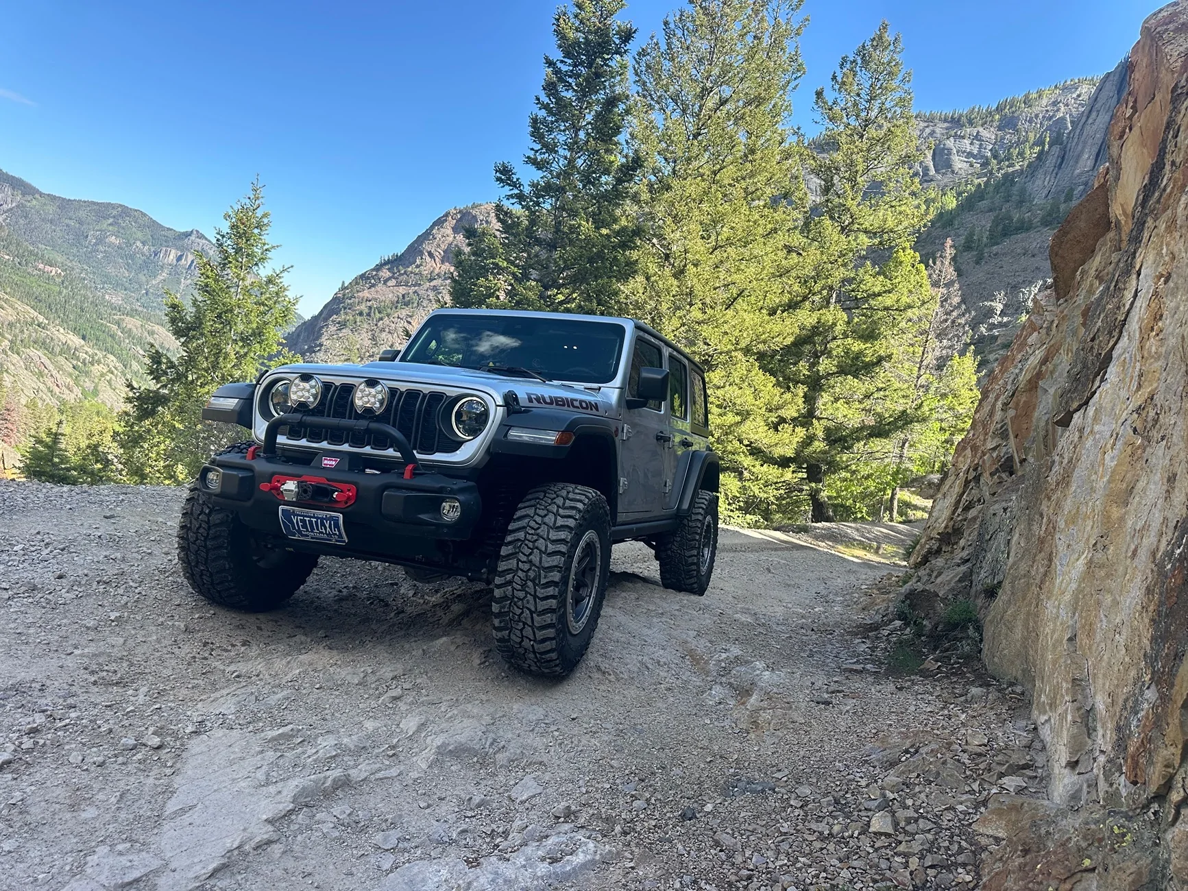 Jeep Wrangler JL Load range C vs D vs E IMG_8651