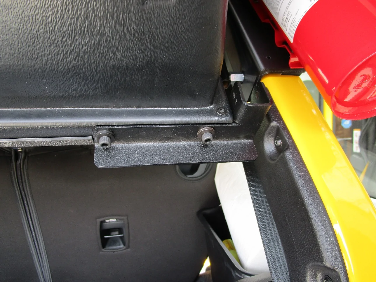 Jeep Wrangler JL Getting cargo area organized IMG_1317