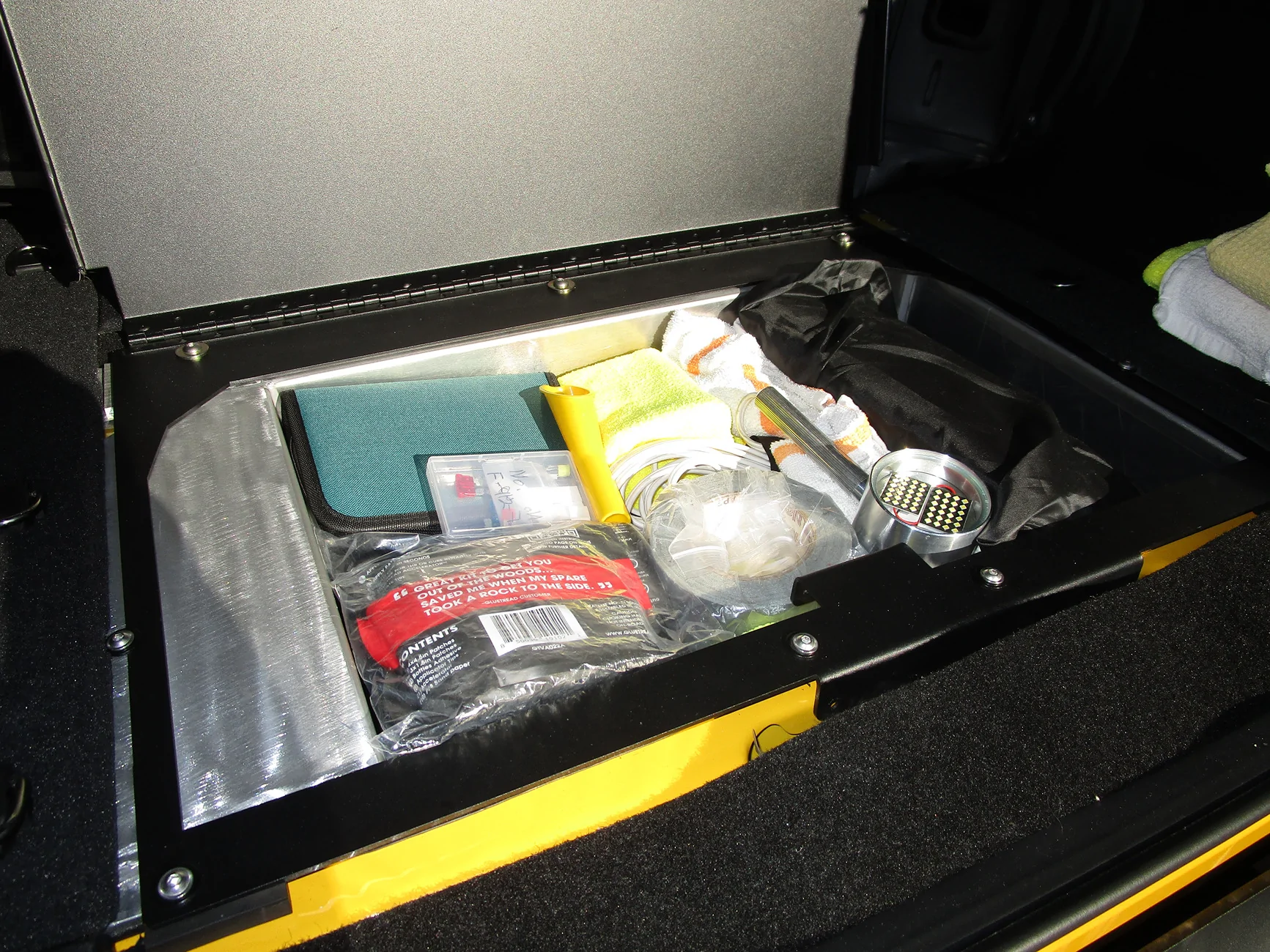 Jeep Wrangler JL Getting cargo area organized IMG_2369