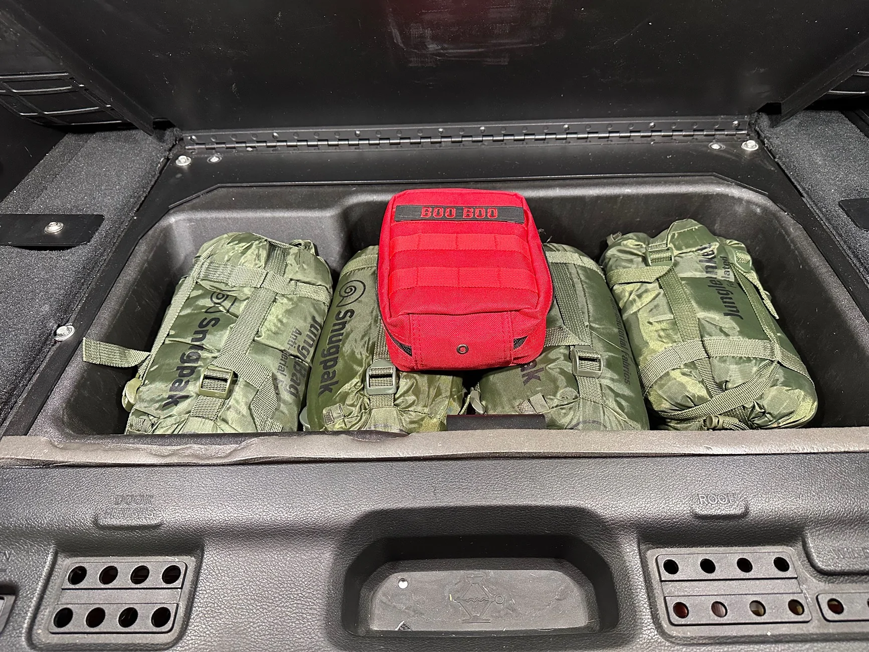 Jeep Wrangler JL Getting cargo area organized IMG_1213