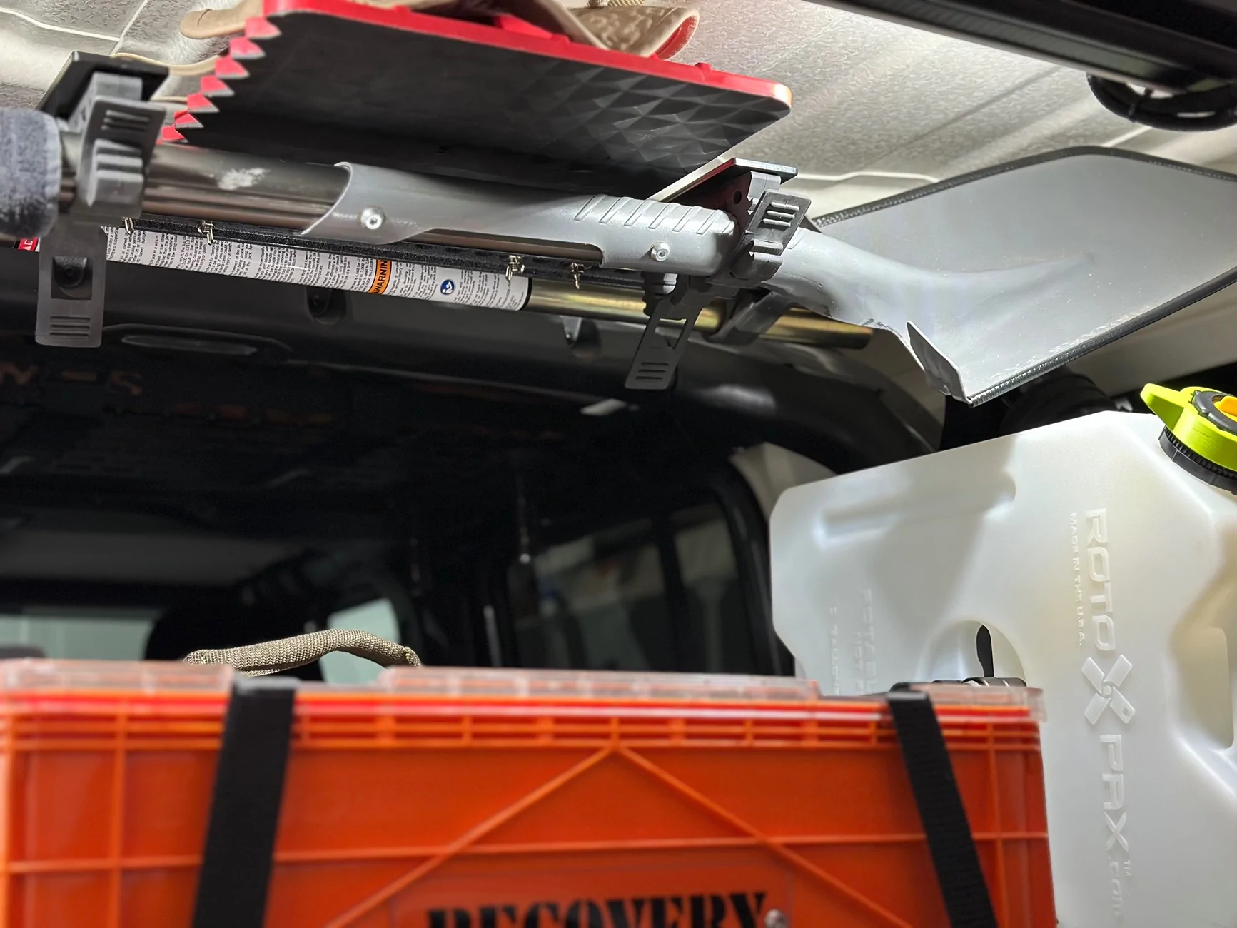 Jeep Wrangler JL Getting cargo area organized IMG_1219