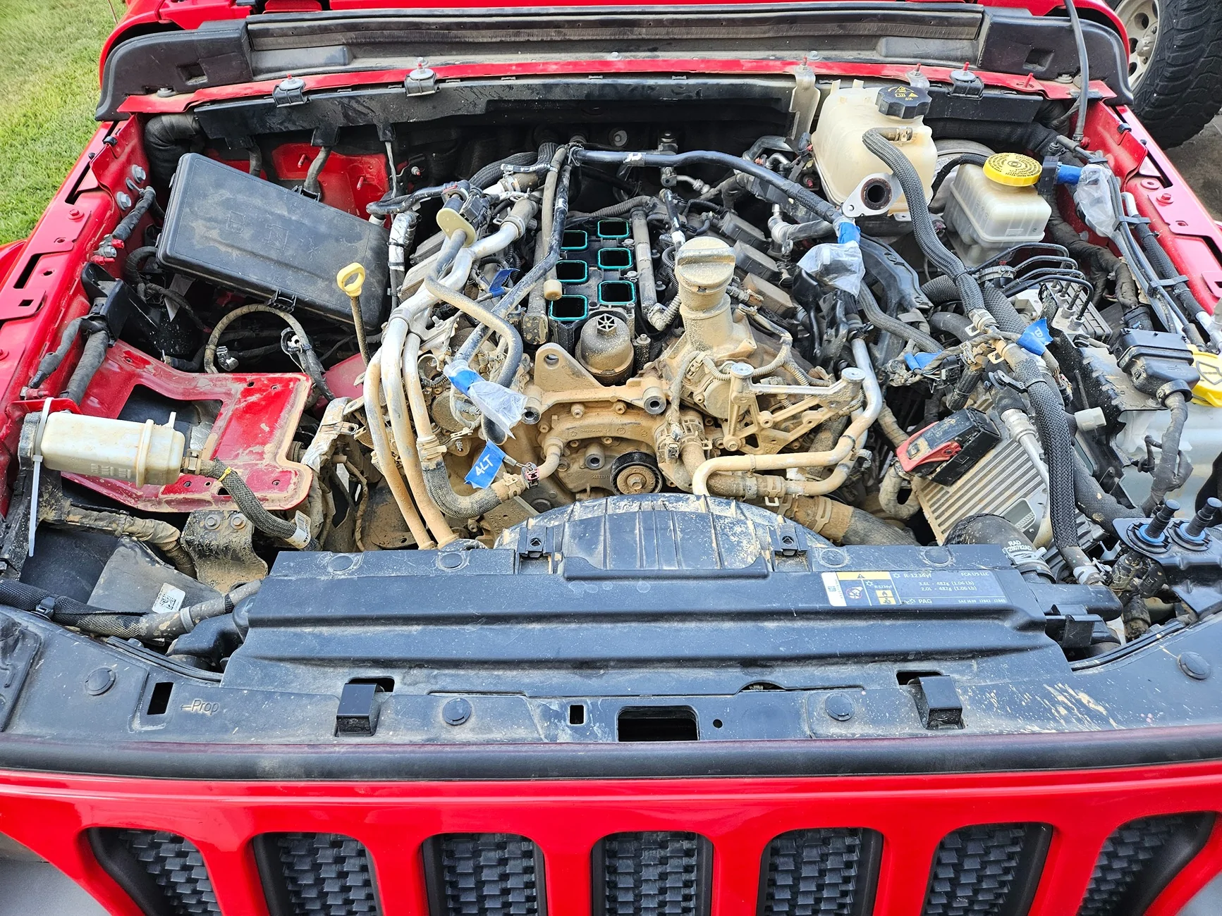 Jeep Wrangler JL head gasket swap after P0301 code 20250913_181240