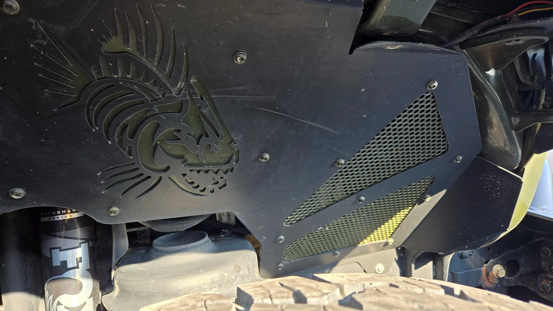Jeep Wrangler JL Fishbone inner fender liners 20240829_091911
