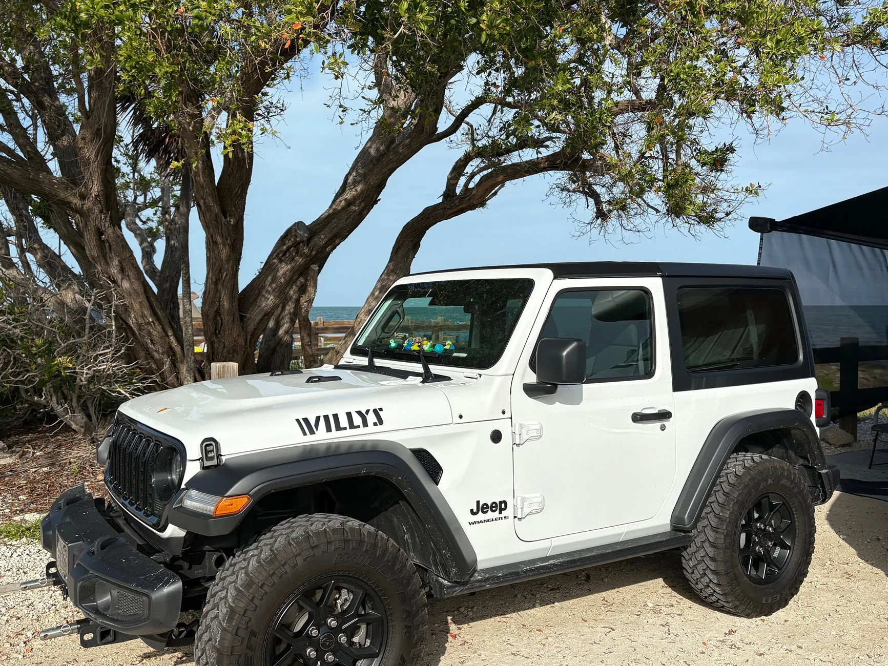 Jeep Wrangler JL Manual vs automatic IMG_0188