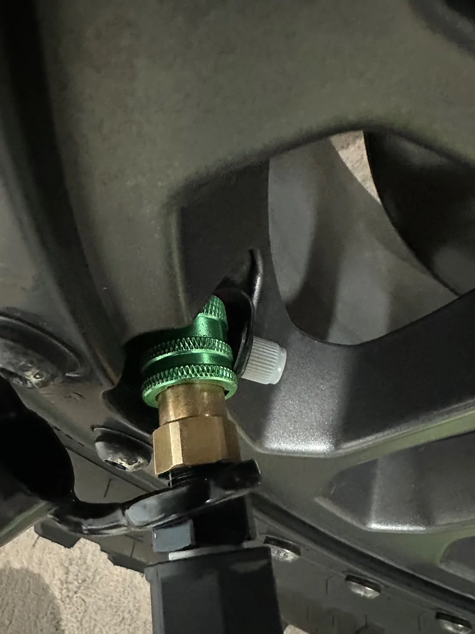Jeep Wrangler JL Extended Length Lock-On Chuck IMG_1248