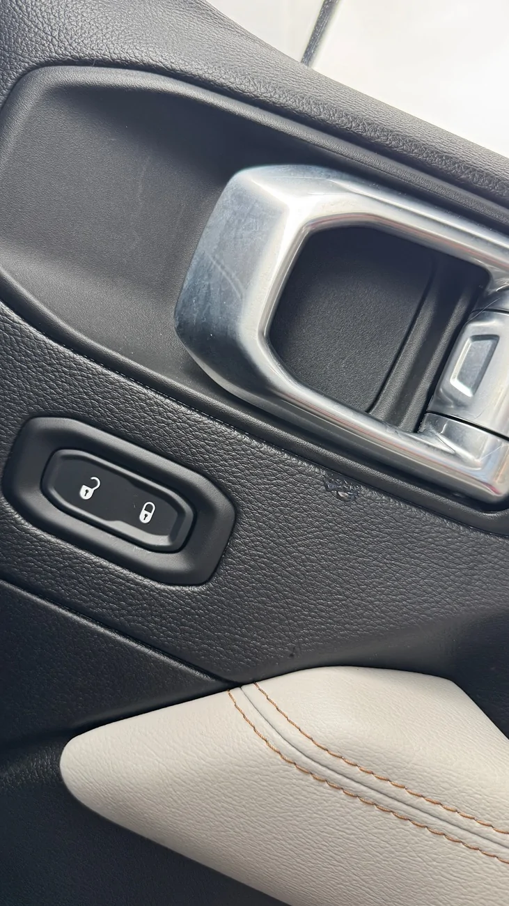 Jeep Wrangler JL Door Handle Leak IMG_9568