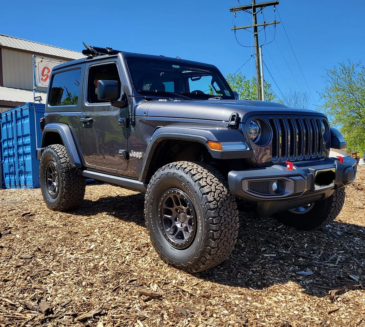 Jeep Wrangler JL Rubicon suspension on Sahara 2312