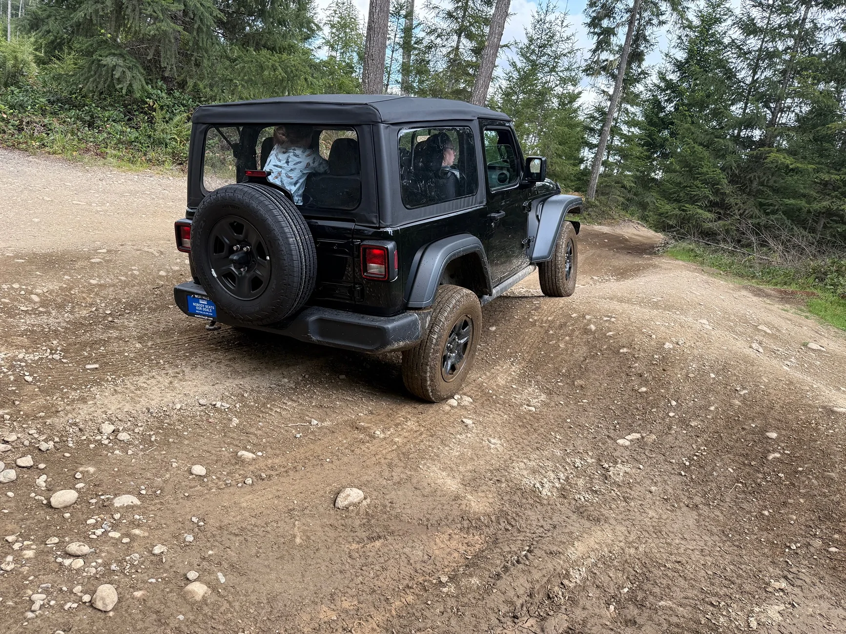 Jeep Wrangler JL Help me select tires IMG_3587