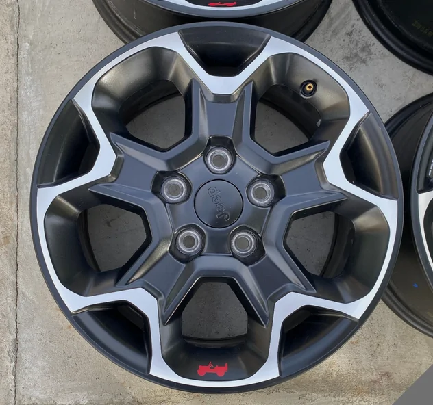Jeep Wrangler JL Are these Rubicon Wheels? 23RubiconWheel