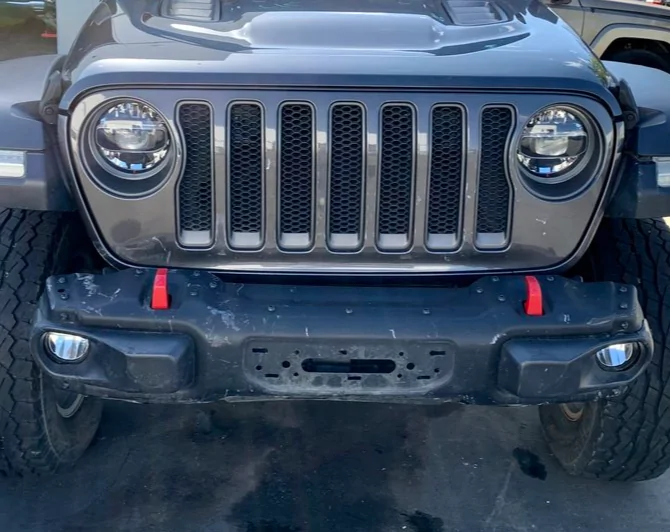 Jeep Wrangler JL Mopar vs LOD Front Bumper 1769032143073-80