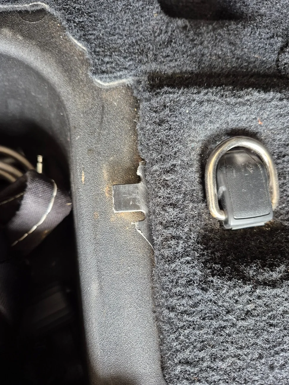 Jeep Wrangler JL Load floor lid clips replacements? 1000004778