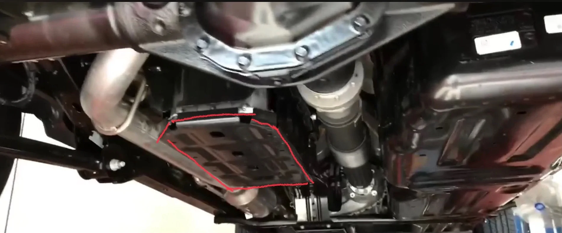 Jeep Wrangler JL Battery Shorted and High Current Array Blown IMG_4064