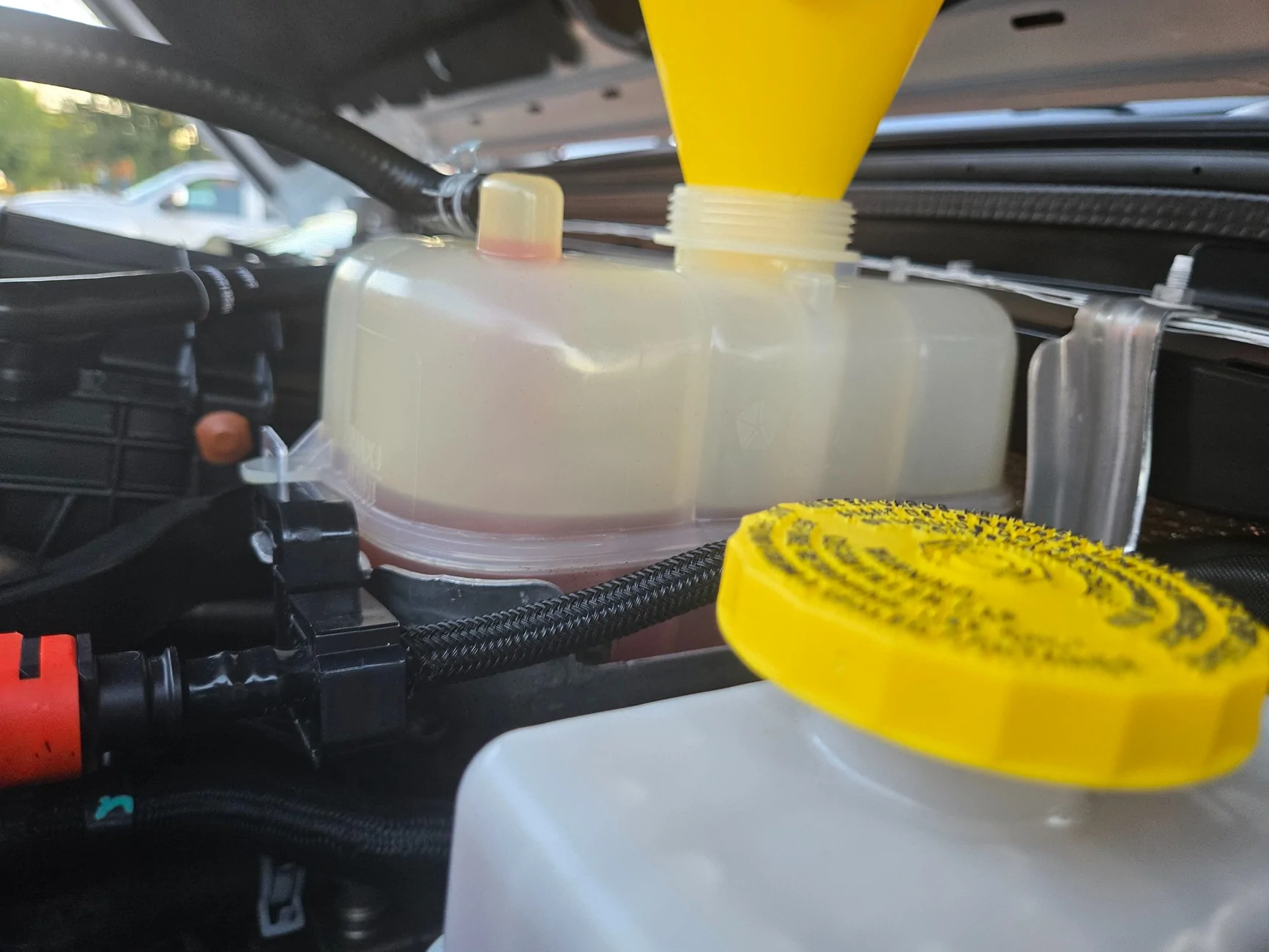Jeep Wrangler JL Is my coolant level normal? 20250922_183425