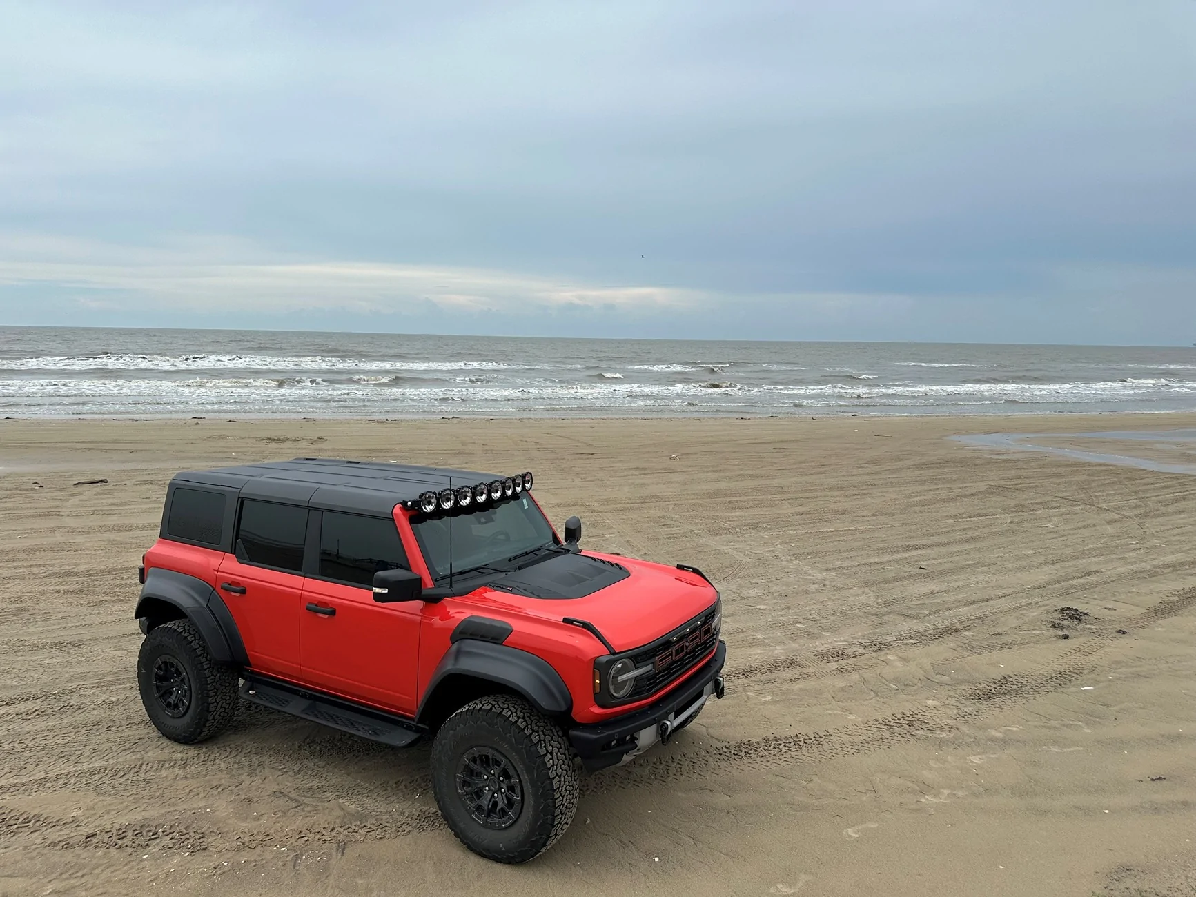 Jeep Wrangler JL Bronco --> Jeep Raptor Beach