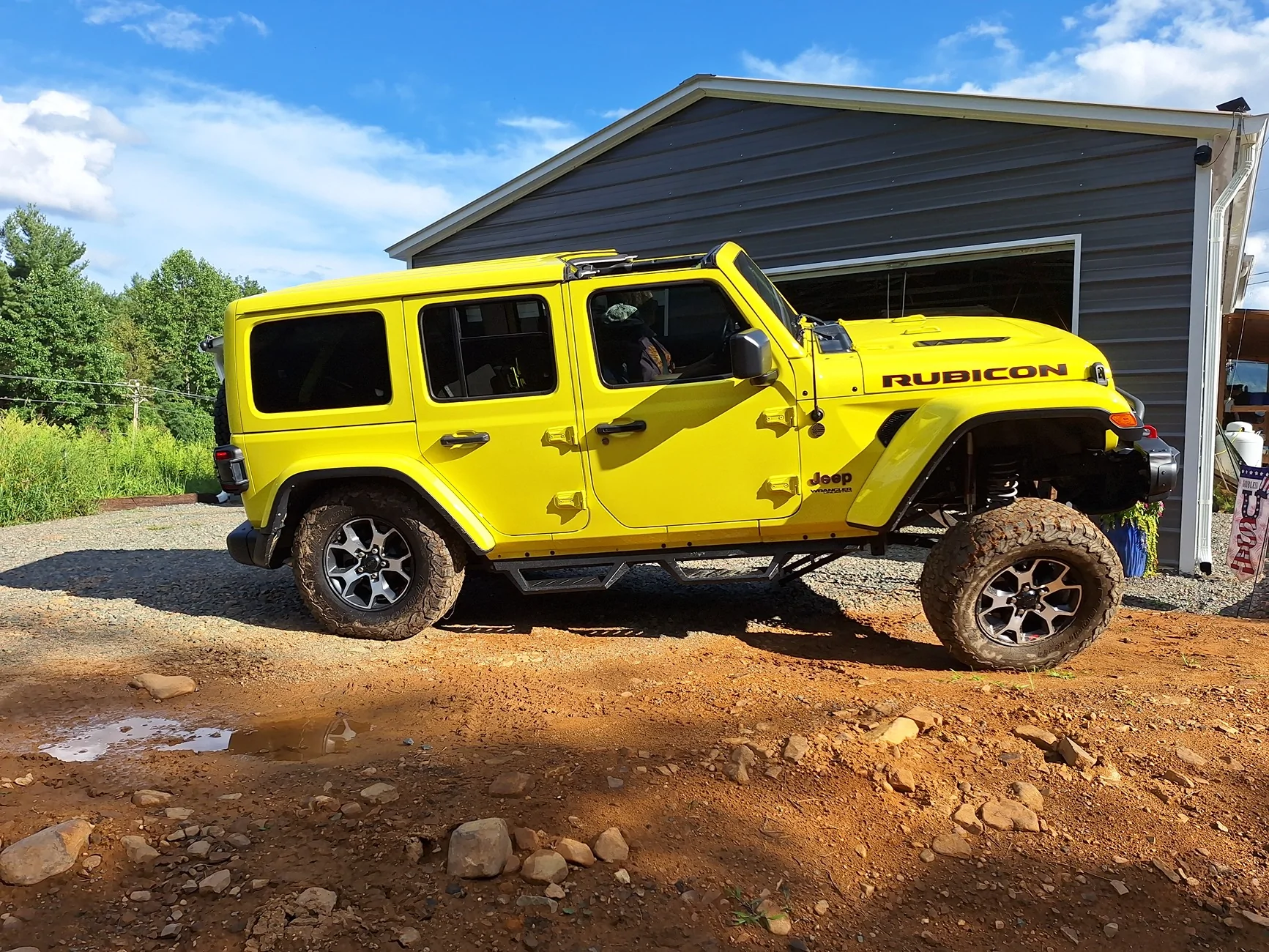 Jeep Wrangler JL Hothead Headliners Fall Giveaway! 🍂 20250826_172418