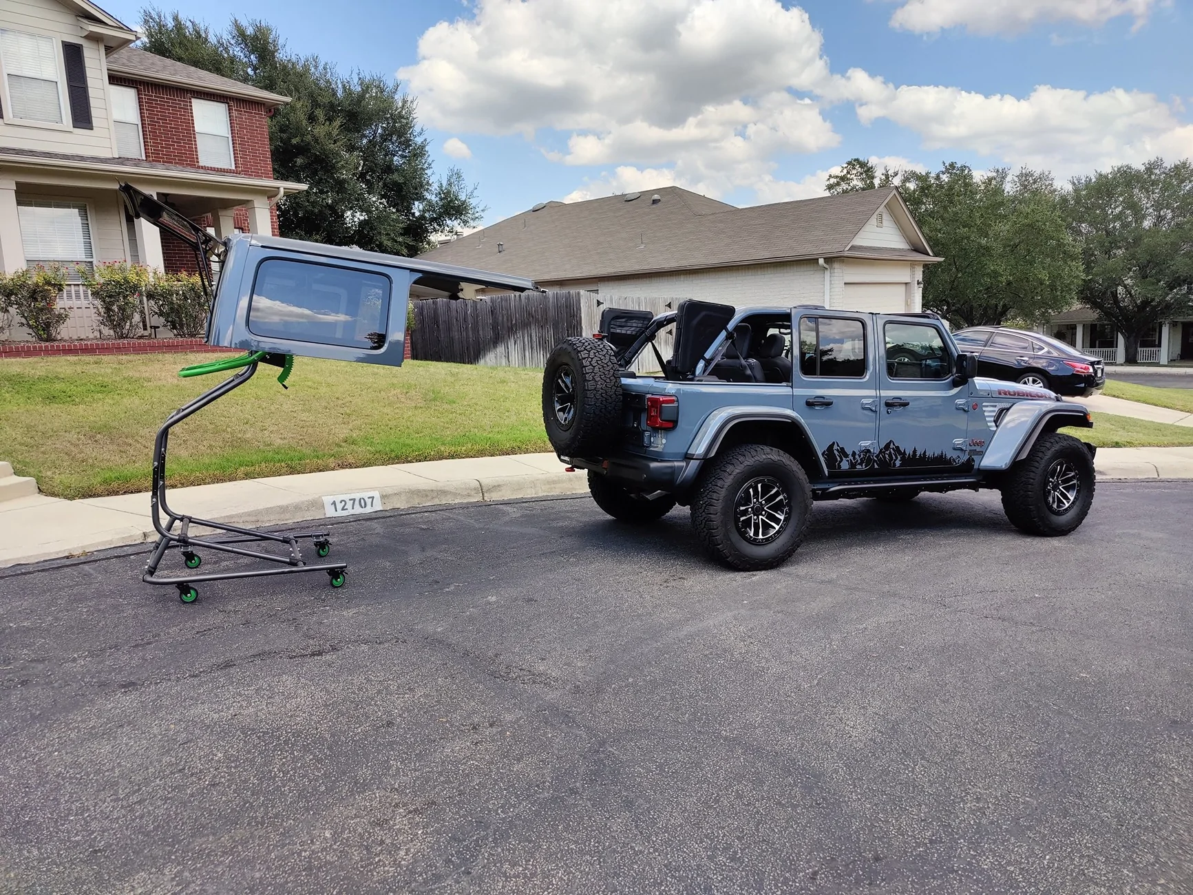 Jeep Wrangler JL Hothead Headliners Fall Giveaway! 🍂 IMG20250913143901