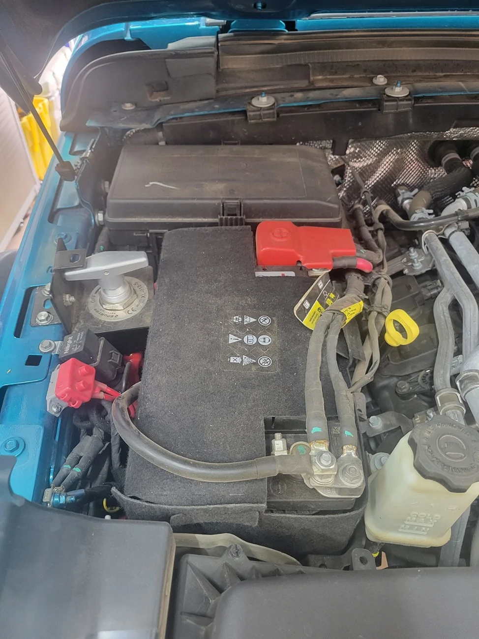 Jeep Wrangler JL Wire routing for winch and lights 20250927_104627