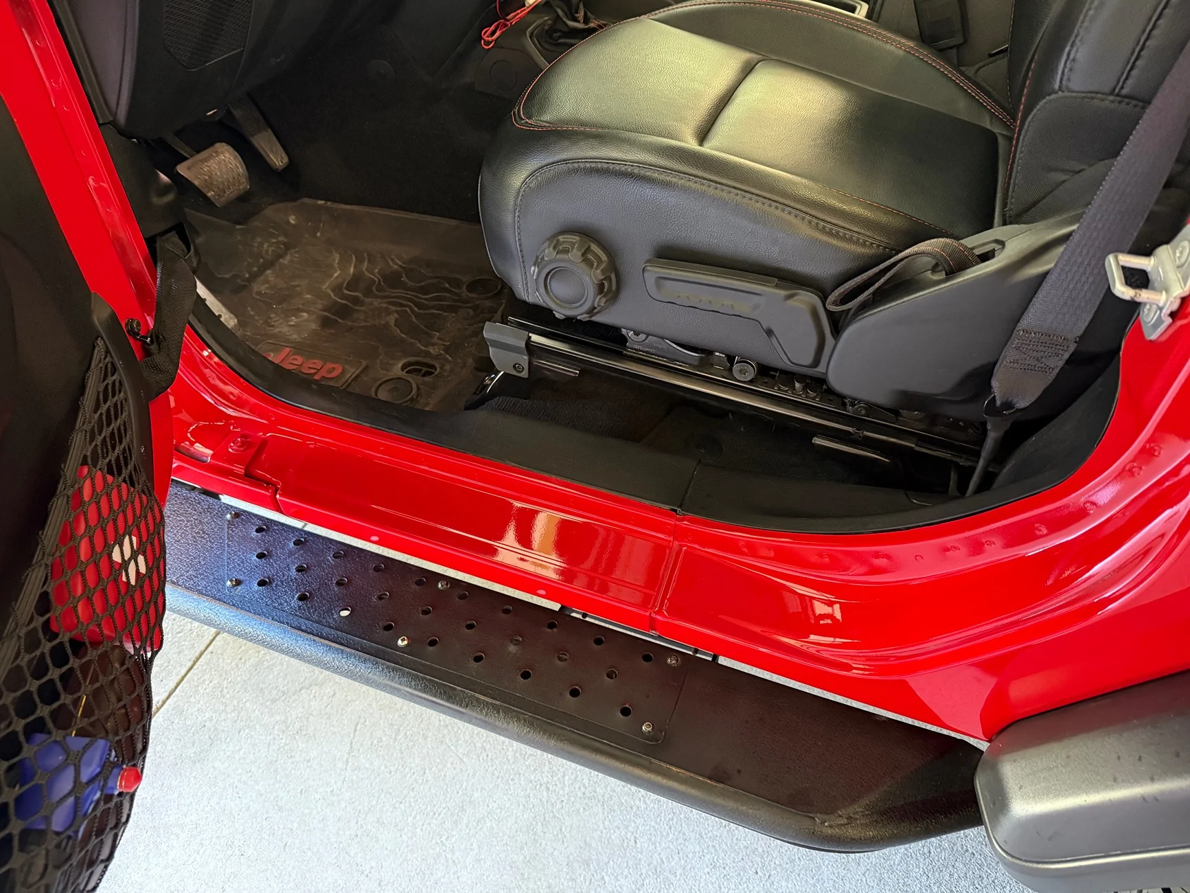 Jeep Wrangler JL Door sill covers cause damage? IMG_4012