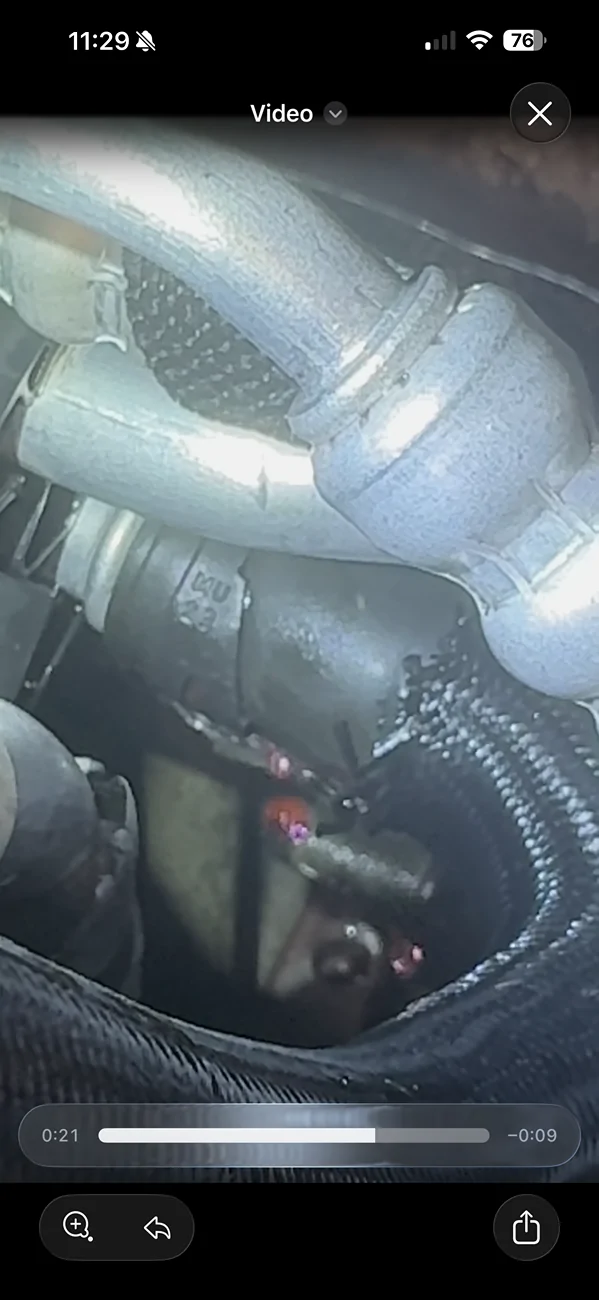 Jeep Wrangler JL Another heater core line gone IMG_0565