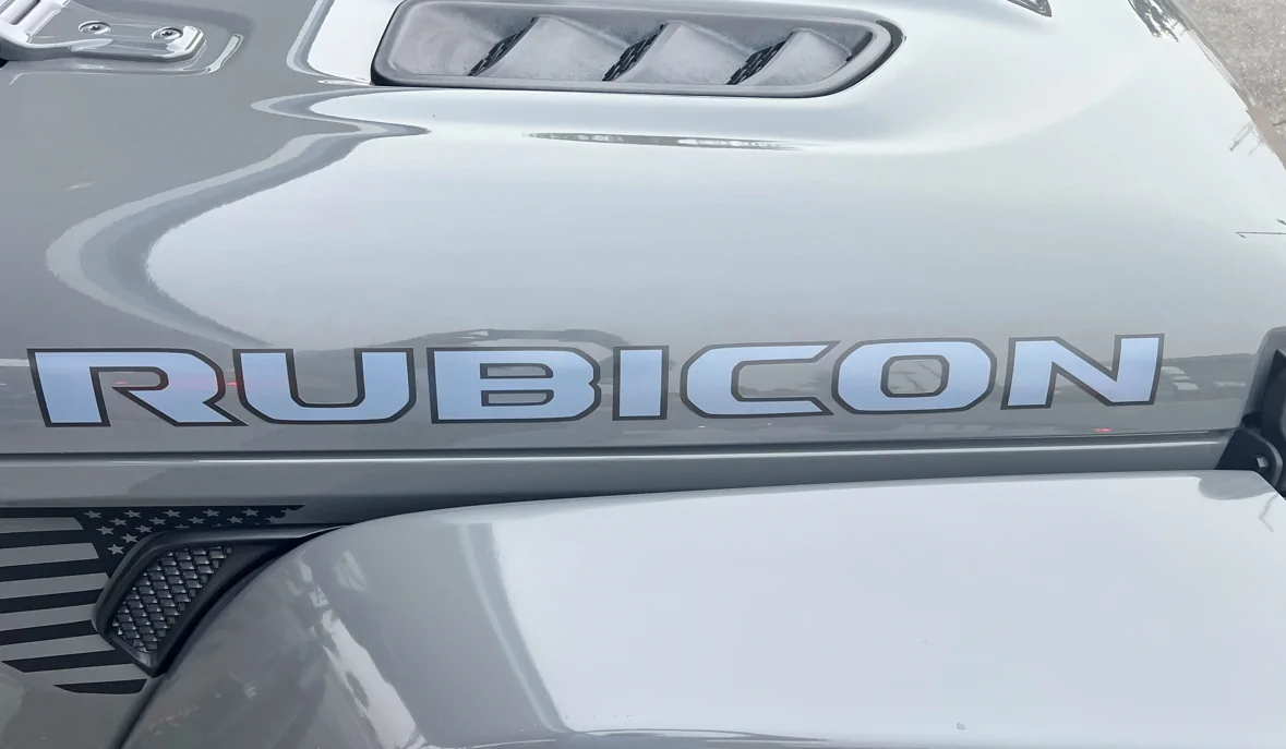Jeep Wrangler JL Help me decide on custom decals 4R