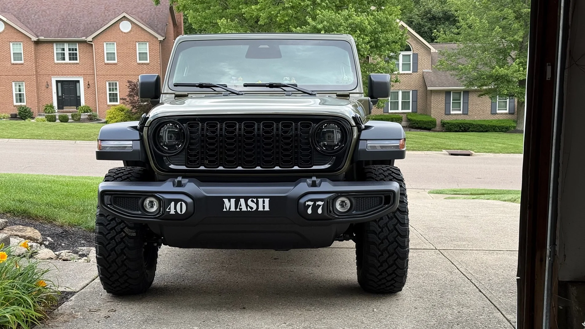 Jeep Wrangler JL Help me decide on custom decals IMG_8767