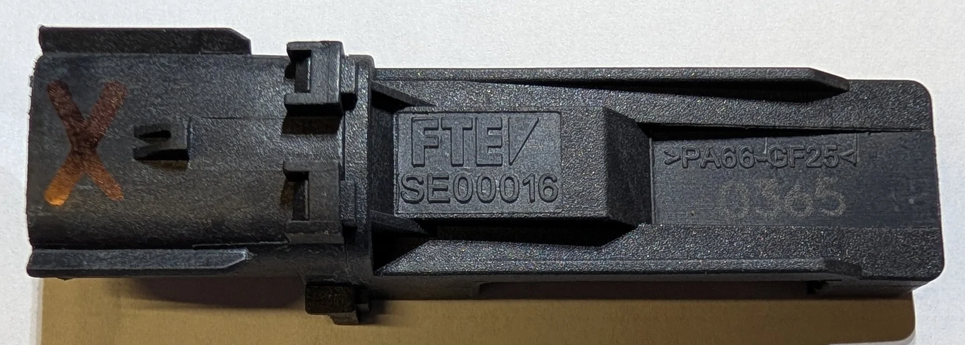 Jeep Wrangler JL 6MT, 2nd failed clutch interlock switch, code P083F PXL_20251011_204355160
