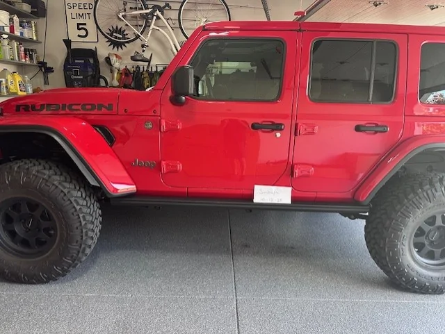 Jeep Wrangler JL Mopar 82215165AC Performance Rock Rails / $300 Rock rails 4