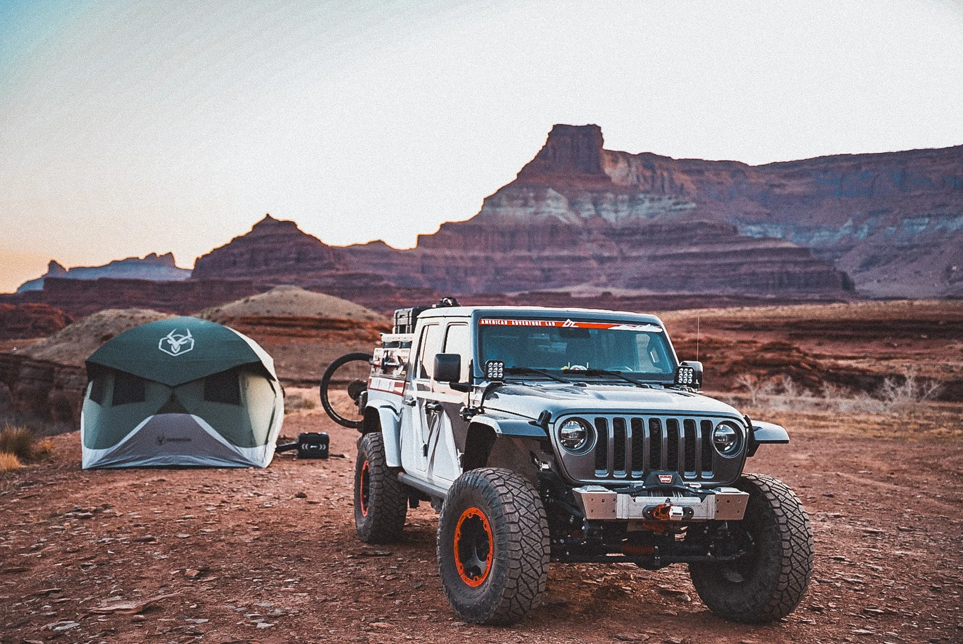 Jeep Wrangler JL Your Top 3 Tent Camping Game-Changer Items DSC03016