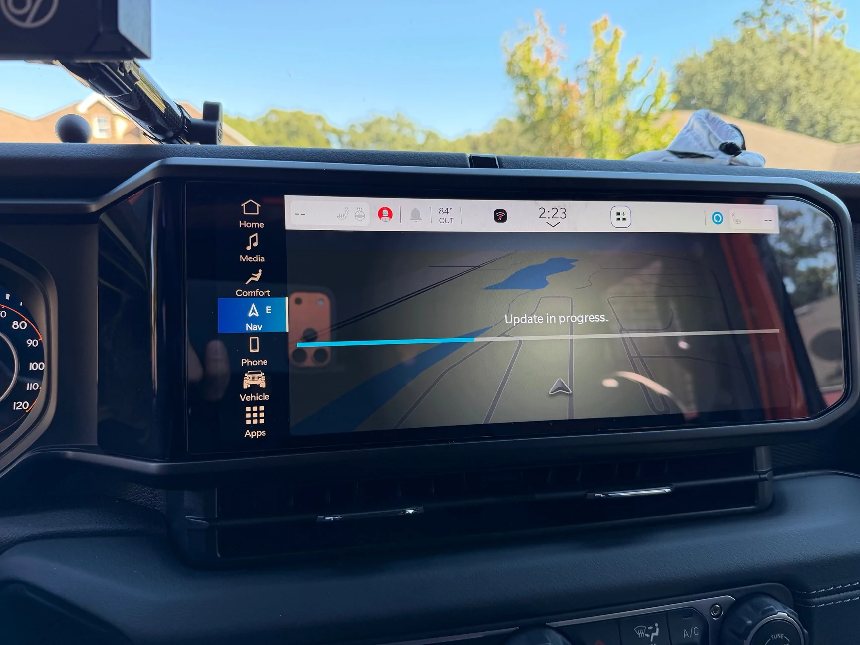 Jeep Wrangler JL UConnect5 V2024.09 navigation map update available IMG_0079
