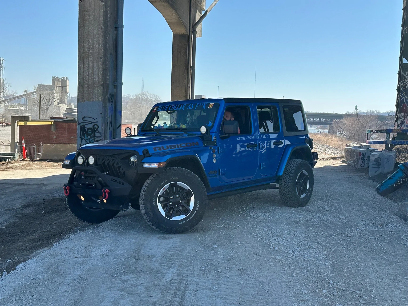 Jeep Wrangler JL DV8 Armor Epic Save on a Wild Pole/Truck/Wall Rollout—But That Bull Bar Took One for the Team! Rating: 5/5 Stars IMG_4402
