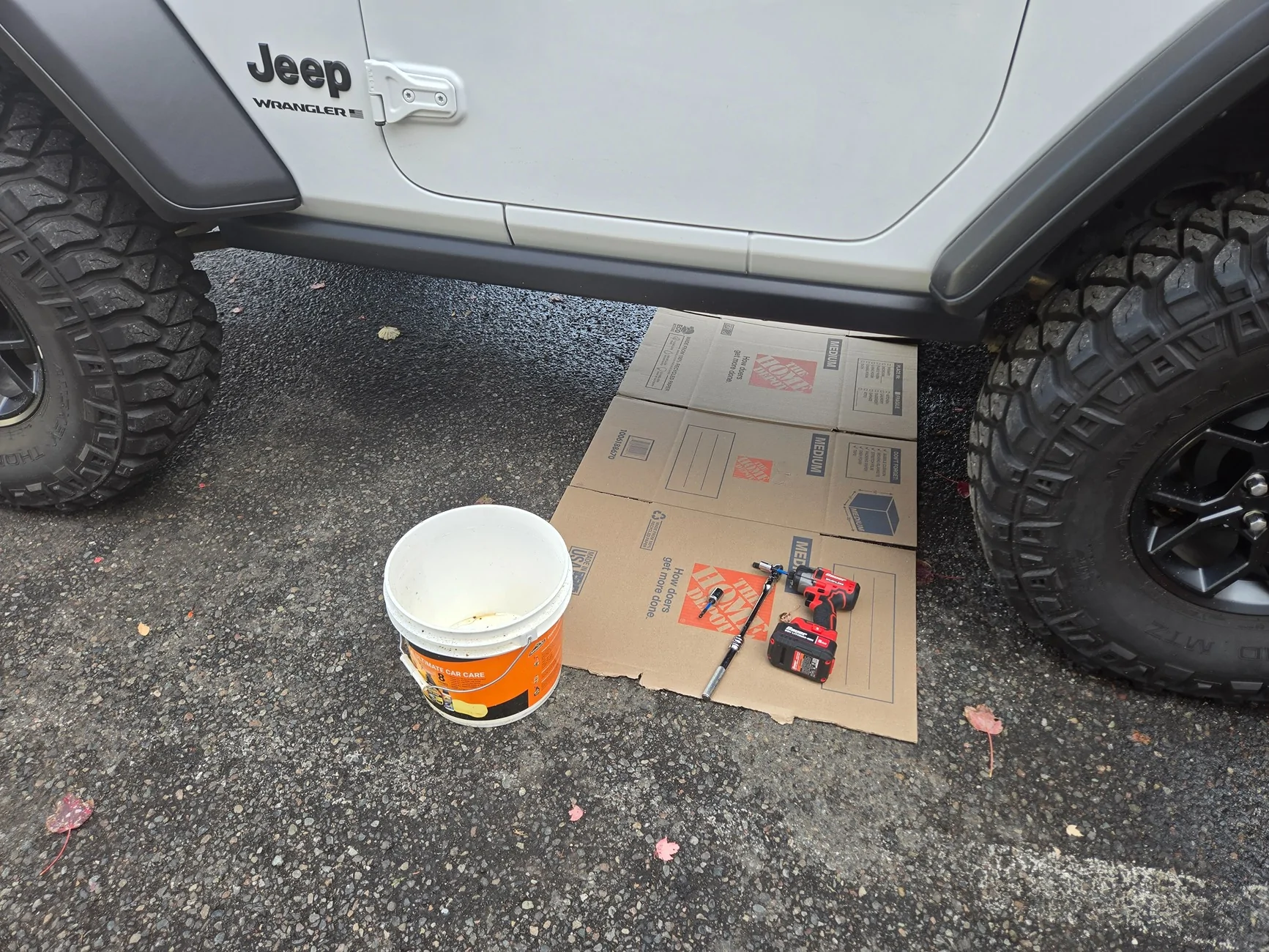 Jeep Wrangler JL Preparing for transfer case fluid change 20251019_133909