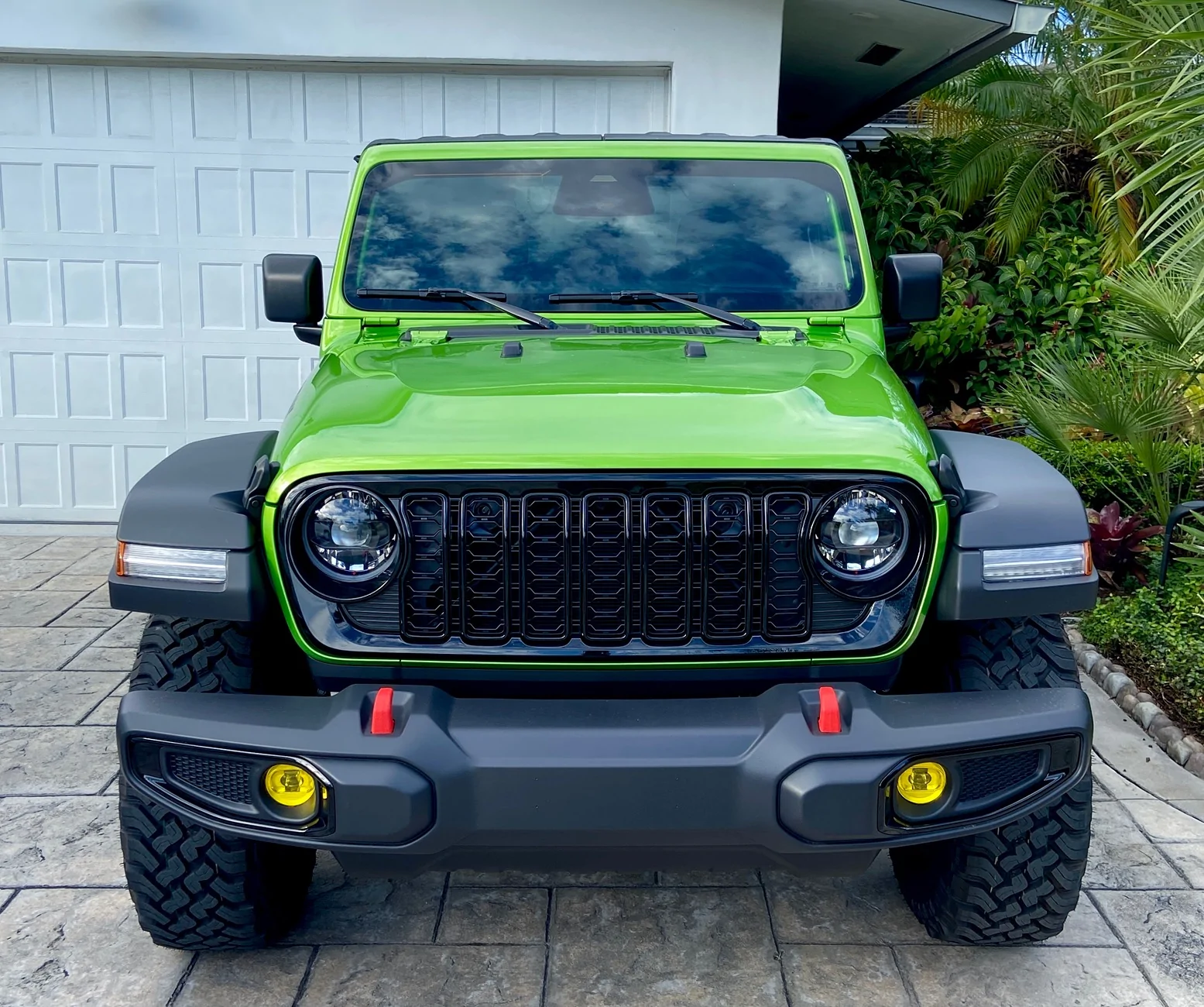 Jeep Wrangler JL Halogen to LED Tail Light Switch (JScan?) IMG_0662