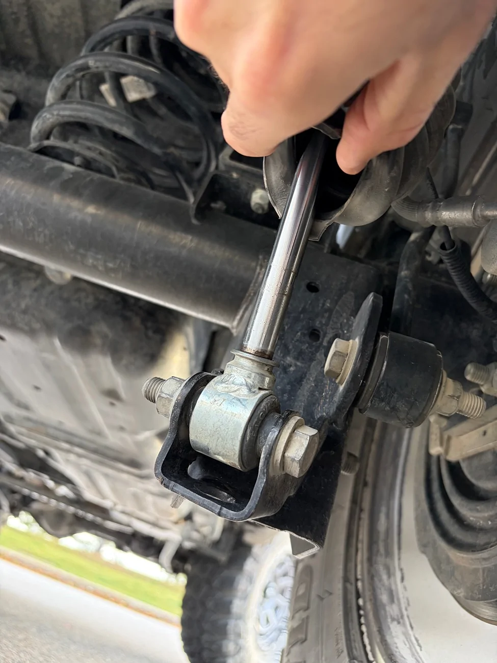 Jeep Wrangler JL Leaking shocks? Normal or problem? IMG_6656