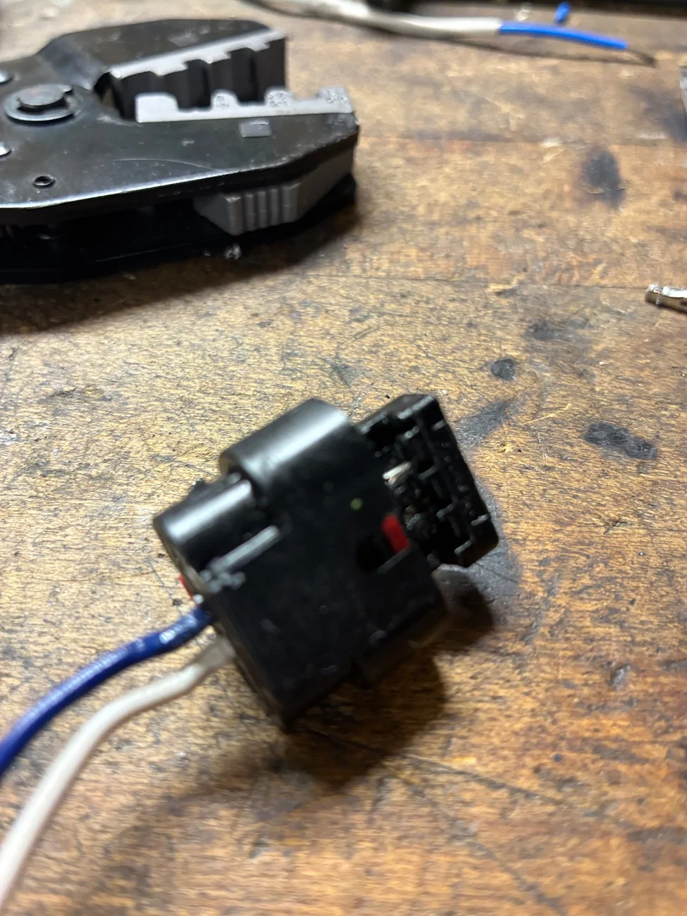 Jeep Wrangler JL Locker wire connector part number? IMG_0085
