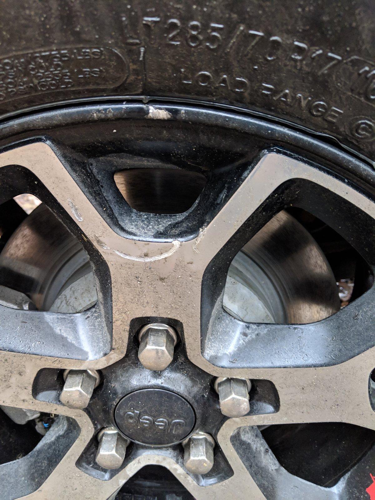 Jeep Wrangler JL Touch Up Paint for Standard Rubi Wheels? IMG_20181027_161704