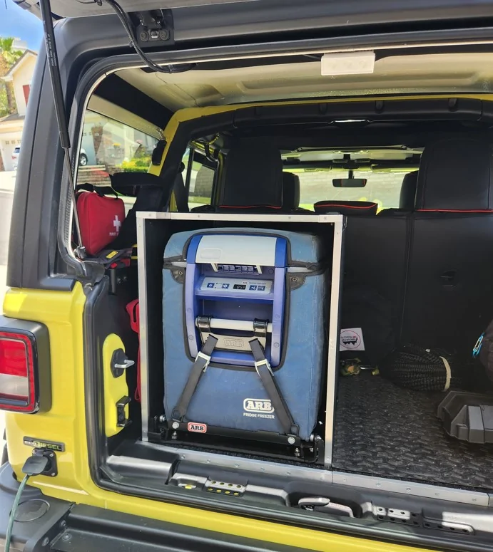 Jeep Wrangler JL Fridge / Slider options Fridge With Cover-Box_1