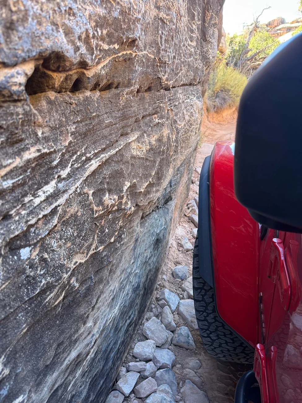 Jeep Wrangler JL Feet Run mini earth roamer JL Jeep Wrangler IMG_6886