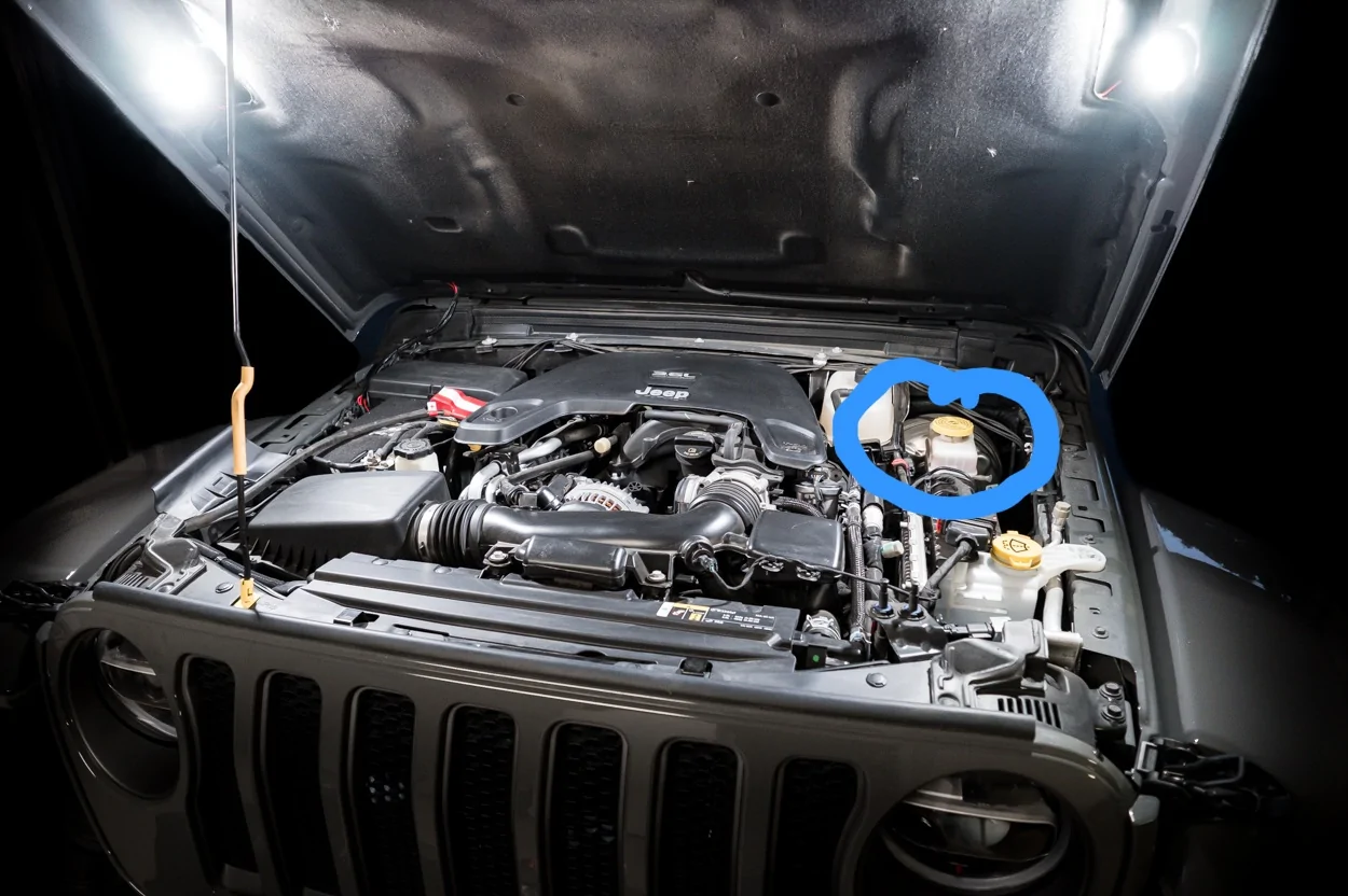 Jeep Wrangler JL HVAC hose leak DSCF2405