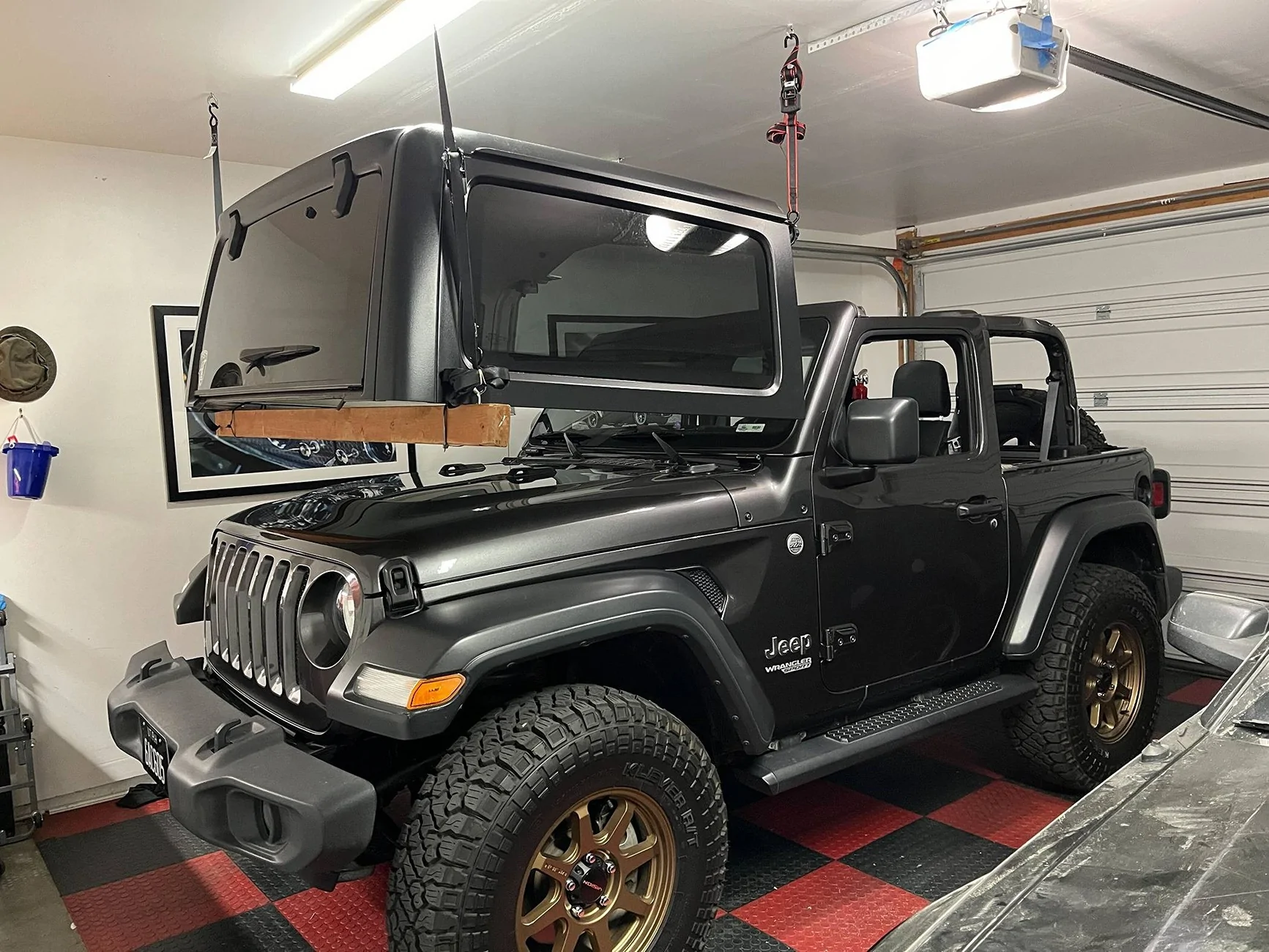 Jeep Wrangler JL I am brand new to Jeeps.. Educate me please 880594-7b718bc0e982b2f0ab077211e0477fec