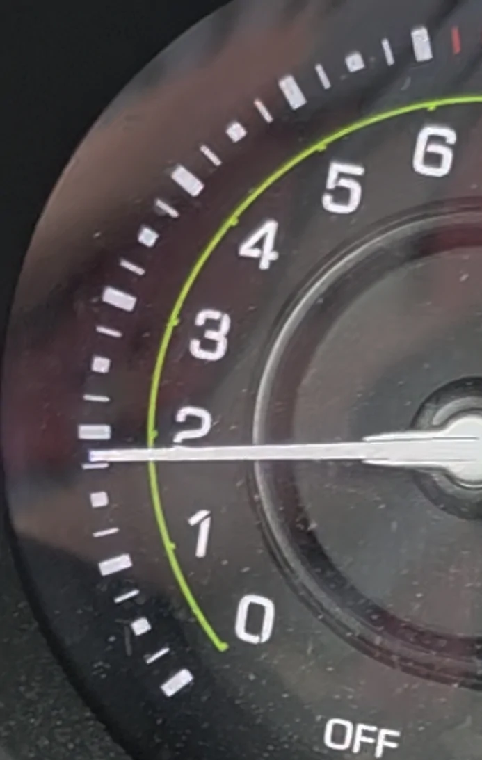 Jeep Wrangler JL Weird rumbling and vibrating under left foot while accelerating Screenshot_20251112_171938_Photos