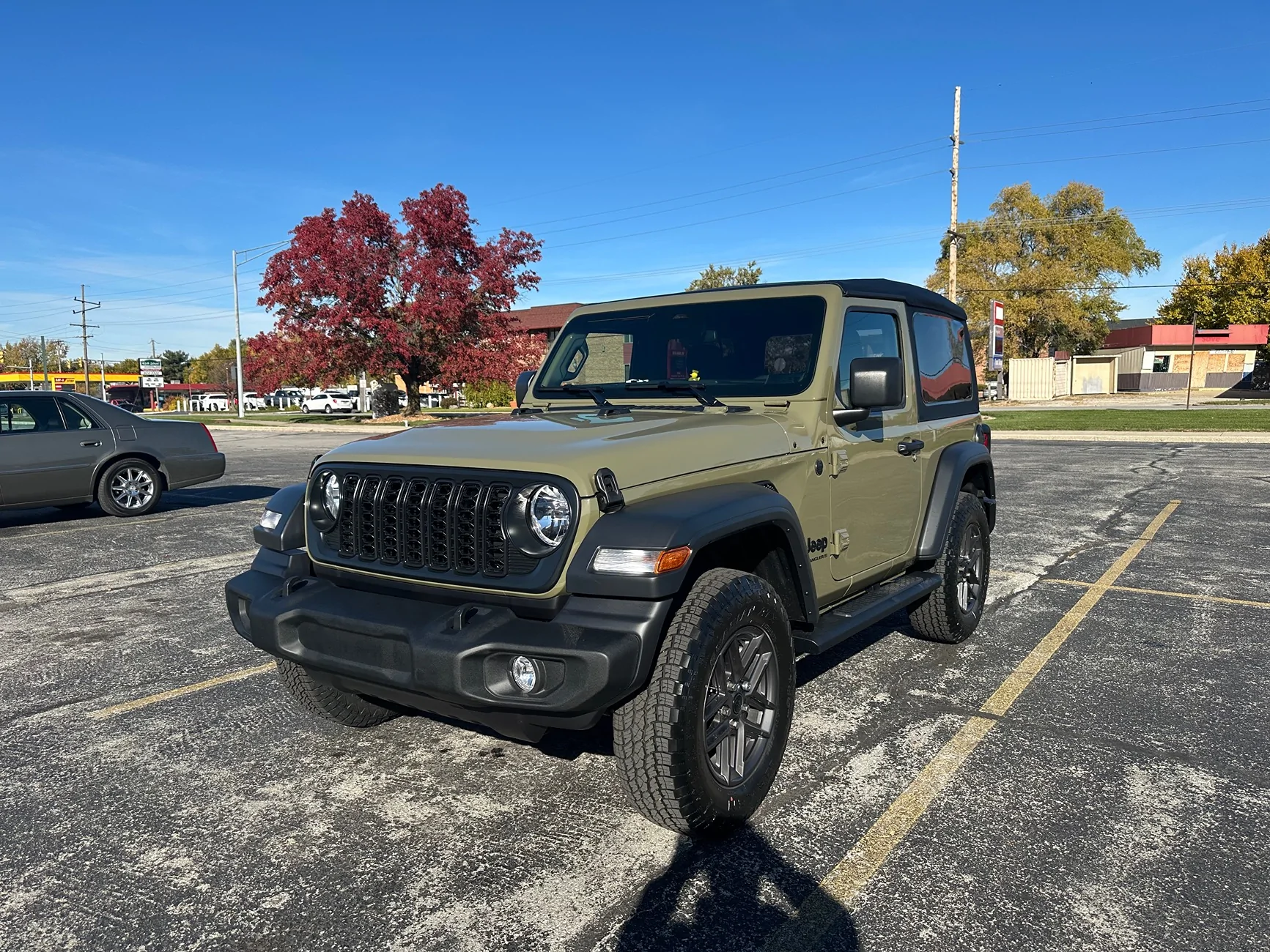Jeep Wrangler JL Hood lock IMG_3633