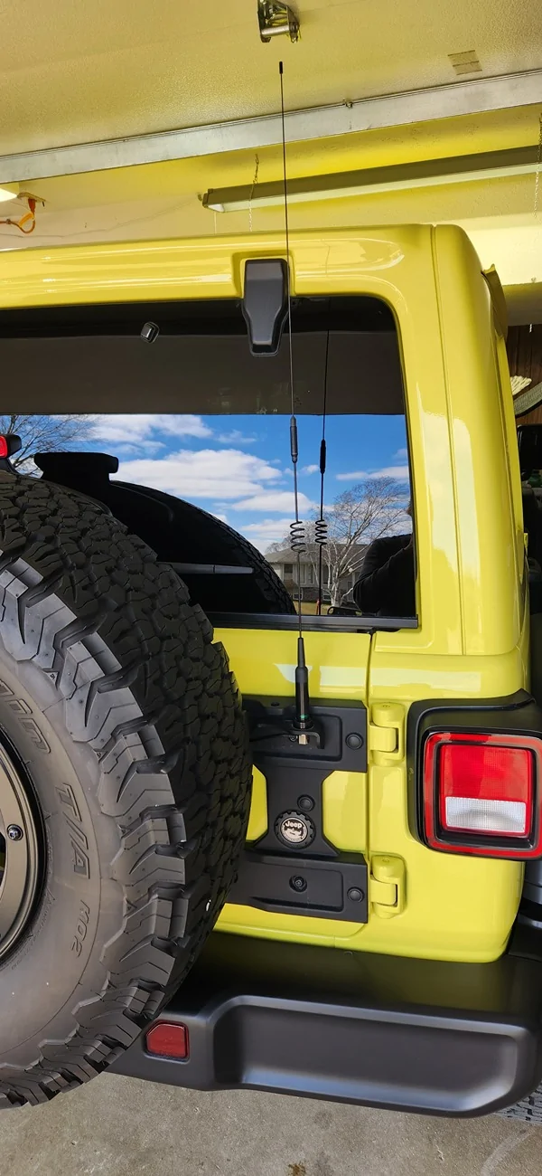 Jeep Wrangler JL Looking for an NMO antenna mount 20240317_143250