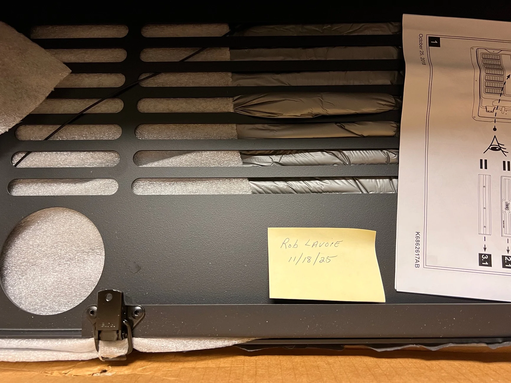 Jeep Wrangler JL Reduced OEM tailgate table, new in box $95 IMG_4808