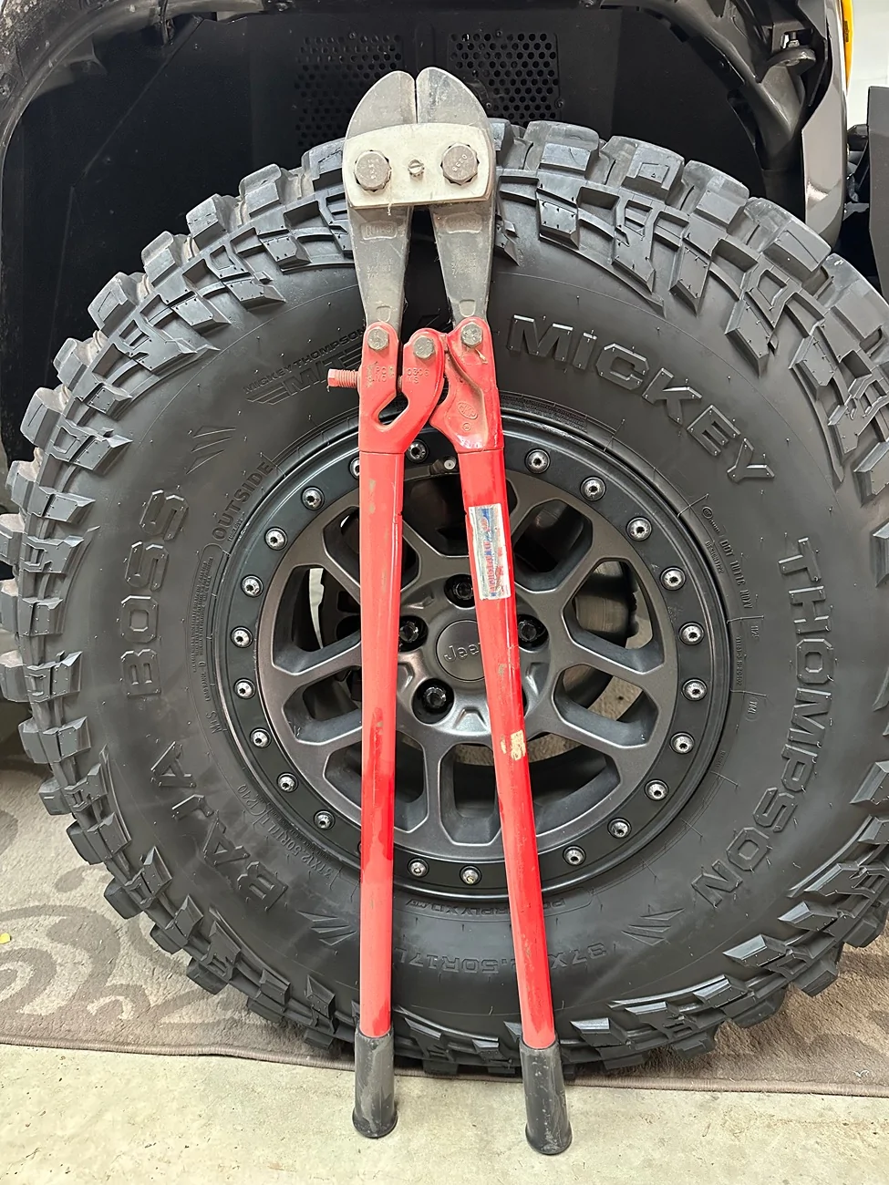 Jeep Wrangler JL Anyone else carry a master key? IMG_1481