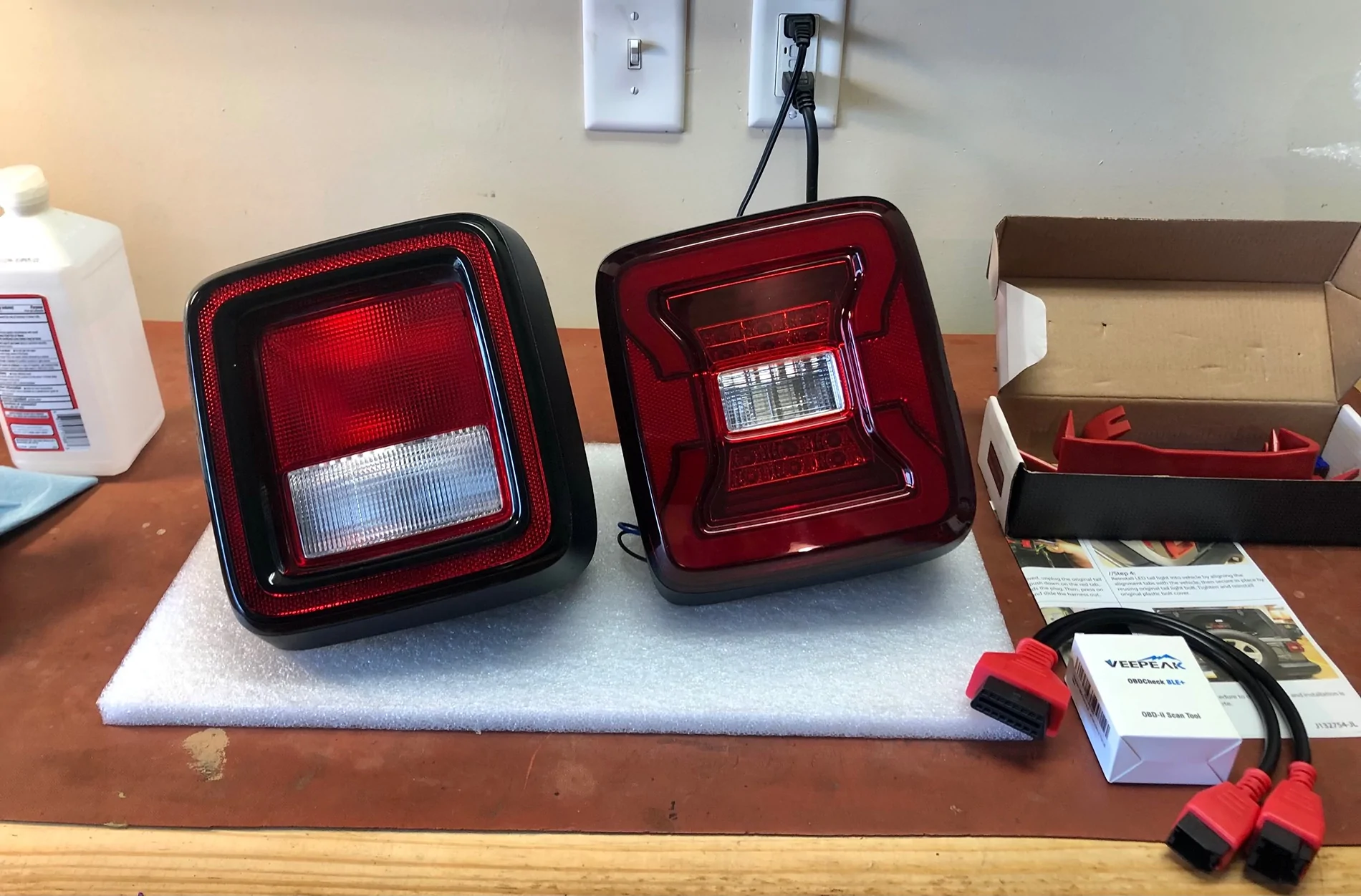 Jeep Wrangler JL Raxiom lights IMG_2552