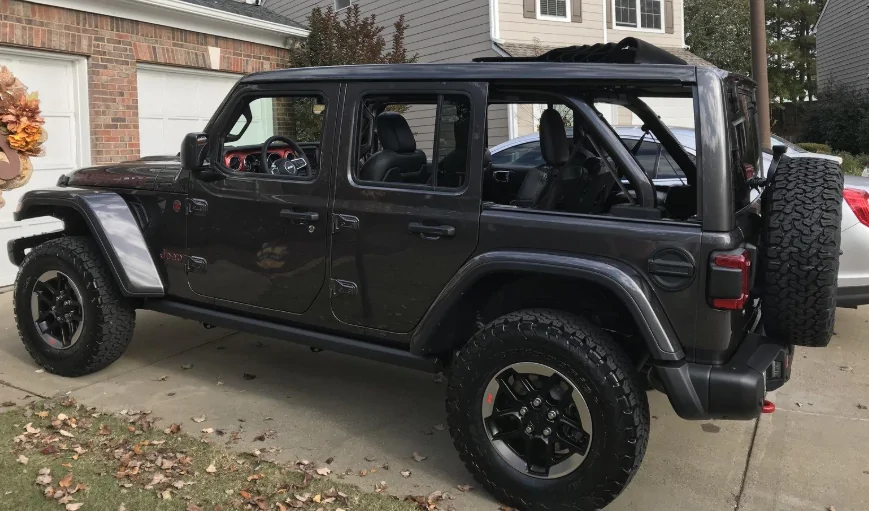 Jeep Wrangler JL If the One-Touch top was free, would you want it or no?  POLL 1763749958940-cj